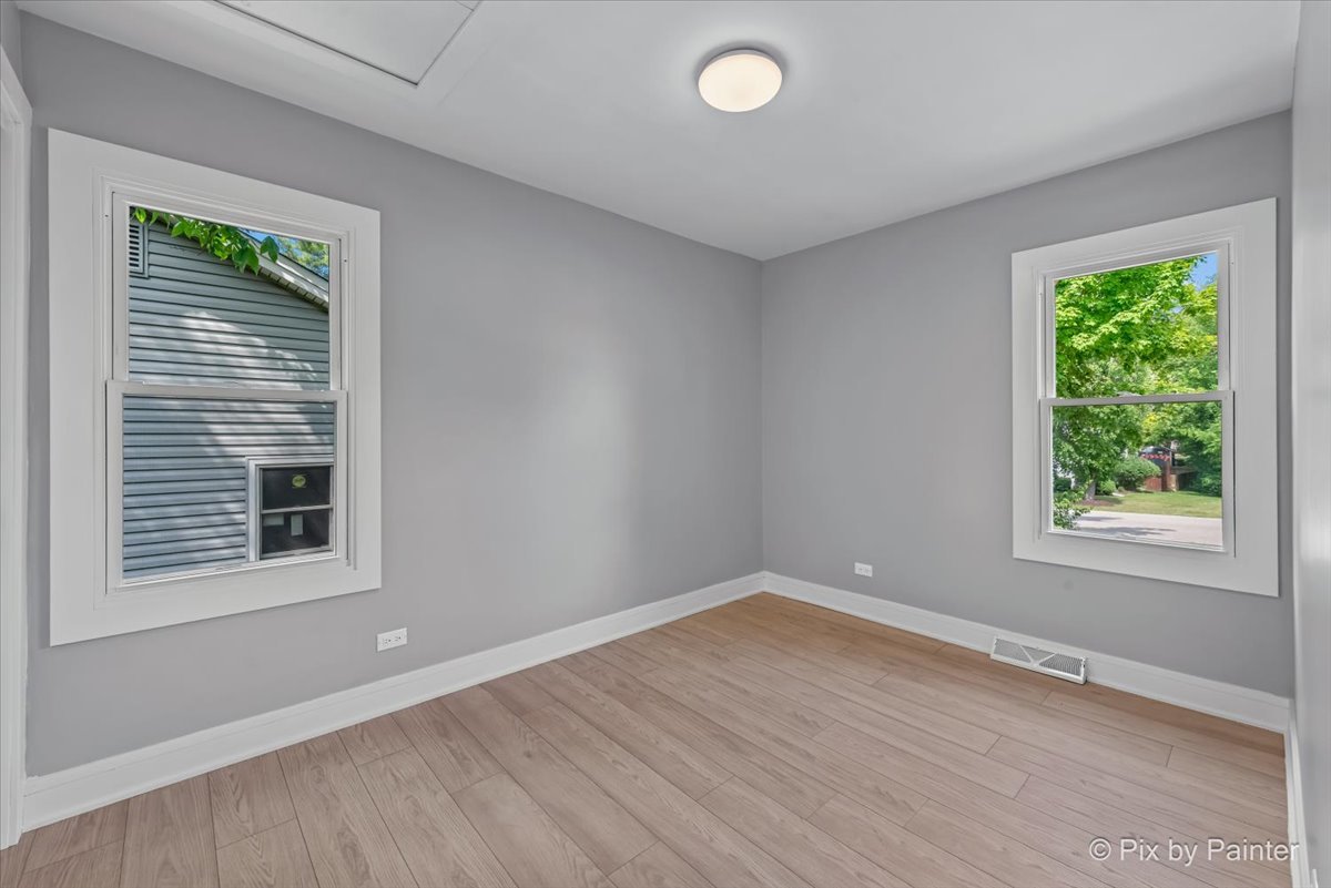 14 Lakewood Drive