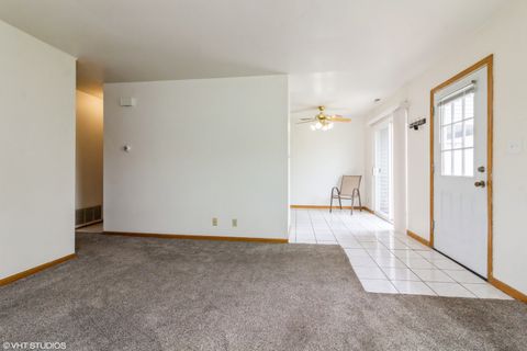 Tiny photo for 2304 Carnation Drive #2304, Crest Hill, IL 60403 (MLS # 12426511)