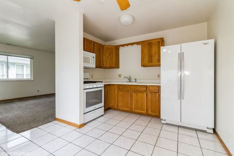 Tiny photo for 2304 Carnation Drive #2304, Crest Hill, IL 60403 (MLS # 12426511)