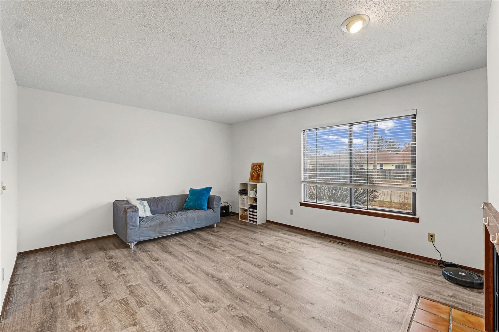 2111 Sunview Drive 2111