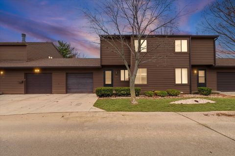 2111 Sunview Drive Unit 2111, Champaign, IL 61821 - #: 12570725