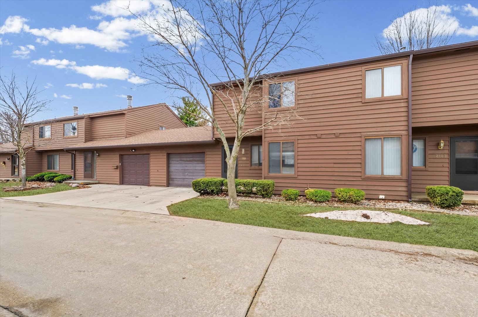 2111 Sunview Drive 2111