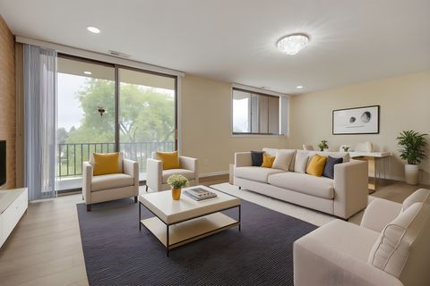 Tiny photo for 15 Bar Harbour Road #4F, Schaumburg, IL 60193 (MLS # 12479133)