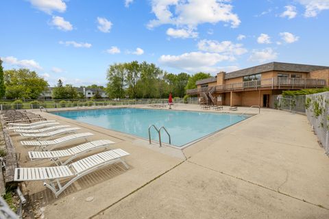 Tiny photo for 15 Bar Harbour Road #4F, Schaumburg, IL 60193 (MLS # 12479133)