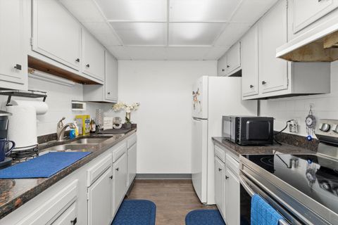 Tiny photo for 7945 S Oketo Avenue #404, Bridgeview, IL 60455 (MLS # 12521136)