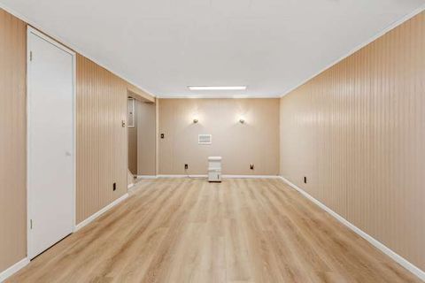 Tiny photo for 1907 Weaver Street, Urbana, IL 61802 (MLS # 12627202)