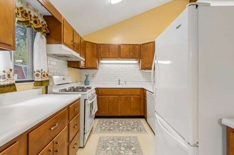 Tiny photo for 1907 Weaver Street, Urbana, IL 61802 (MLS # 12627202)
