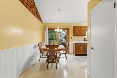Tiny photo for 1907 Weaver Street, Urbana, IL 61802 (MLS # 12627202)