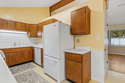 Tiny photo for 1907 Weaver Street, Urbana, IL 61802 (MLS # 12627202)