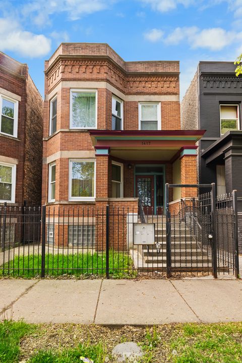 1417 E 69th Place Chicago IL 60637