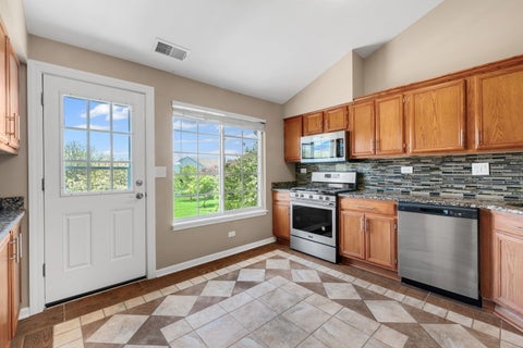 Tiny photo for 160 Fairfield Lane, Carol Stream, IL 60188 (MLS # 12632183)
