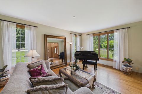 Tiny photo for 1578 Roanoke Court, Long Grove, IL 60047 (MLS # 12695770)