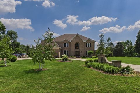 Tiny photo for 1578 Roanoke Court, Long Grove, IL 60047 (MLS # 12695770)