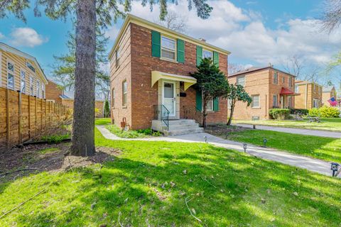 10150 S Maplewood Avenue Chicago IL 60655