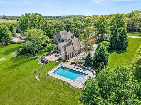Tiny photo for 6N499 Brookhaven Lane, St. Charles, IL 60175 (MLS # 12638668)