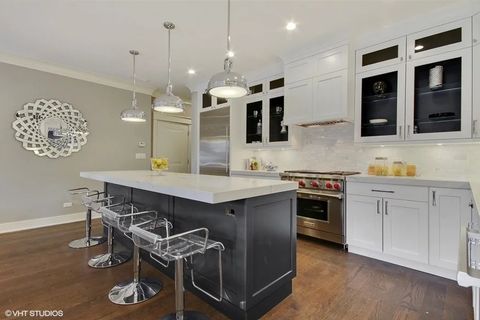Tiny photo for 1313 W WRIGHTWOOD Avenue #3, Chicago, IL 60614 (MLS # 12487286)