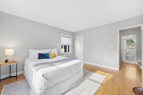 Tiny photo for 631 S Ashland Avenue, La Grange, IL 60525 (MLS # 12671368)