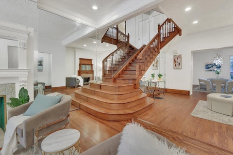 Tiny photo for 1034 N La Salle Drive, Chicago, IL 60610 (MLS # 12765008)