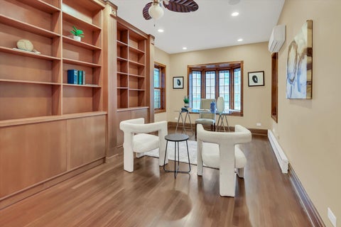 Tiny photo for 1034 N La Salle Drive, Chicago, IL 60610 (MLS # 12765008)