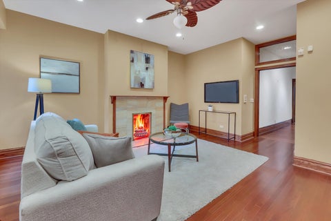 Tiny photo for 1034 N La Salle Drive, Chicago, IL 60610 (MLS # 12765008)