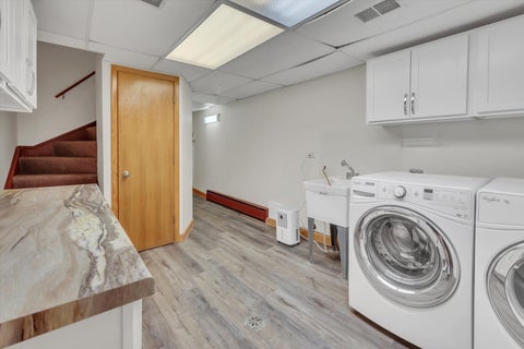 Tiny photo for 1034 N La Salle Drive, Chicago, IL 60610 (MLS # 12765008)