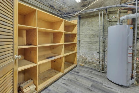Tiny photo for 1034 N La Salle Drive, Chicago, IL 60610 (MLS # 12765008)