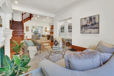Tiny photo for 1034 N La Salle Drive, Chicago, IL 60610 (MLS # 12765008)