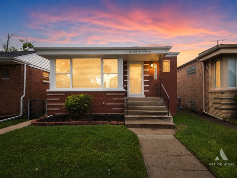 Tiny photo for 14522 S Union Avenue, Riverdale, IL 60827 (MLS # 12750072)