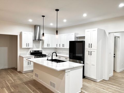 Tiny photo for 17 W Dearborn Street, Plano, IL 60545 (MLS # 12534003)