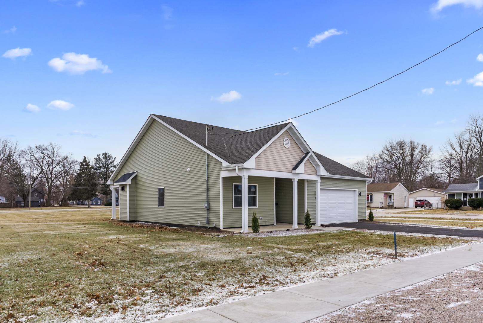 17 W Dearborn Street