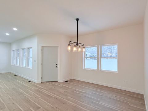 Tiny photo for 17 W Dearborn Street, Plano, IL 60545 (MLS # 12534003)