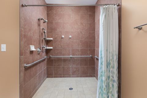 Tiny photo for 351 Lake Run Lane, North Aurora, IL 60542 (MLS # 12474941)