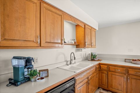 Tiny photo for 611 Clover Court, Naperville, IL 60540 (MLS # 12555293)