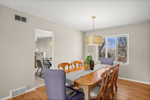 Tiny photo for 611 Clover Court, Naperville, IL 60540 (MLS # 12555293)