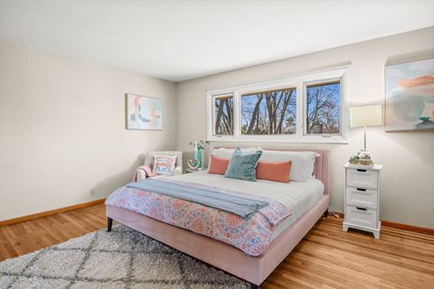 Tiny photo for 611 Clover Court, Naperville, IL 60540 (MLS # 12555293)