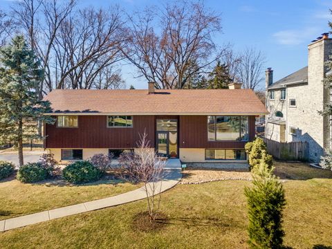 Tiny photo for 611 Clover Court, Naperville, IL 60540 (MLS # 12555293)