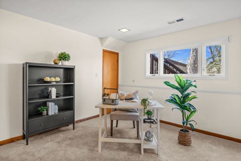 Tiny photo for 611 Clover Court, Naperville, IL 60540 (MLS # 12555293)