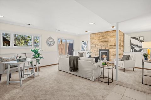 Tiny photo for 611 Clover Court, Naperville, IL 60540 (MLS # 12555293)