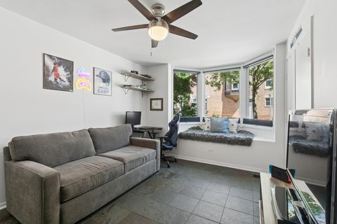 Tiny photo for 453 W Blackhawk Street, Chicago, IL 60610 (MLS # 12687381)