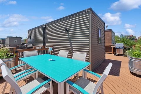 Tiny photo for 453 W Blackhawk Street, Chicago, IL 60610 (MLS # 12687381)