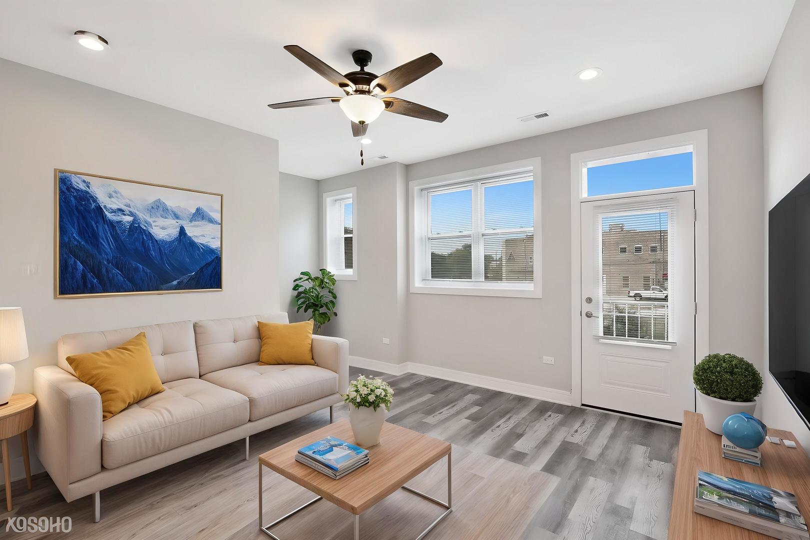 6349 S Maryland Avenue