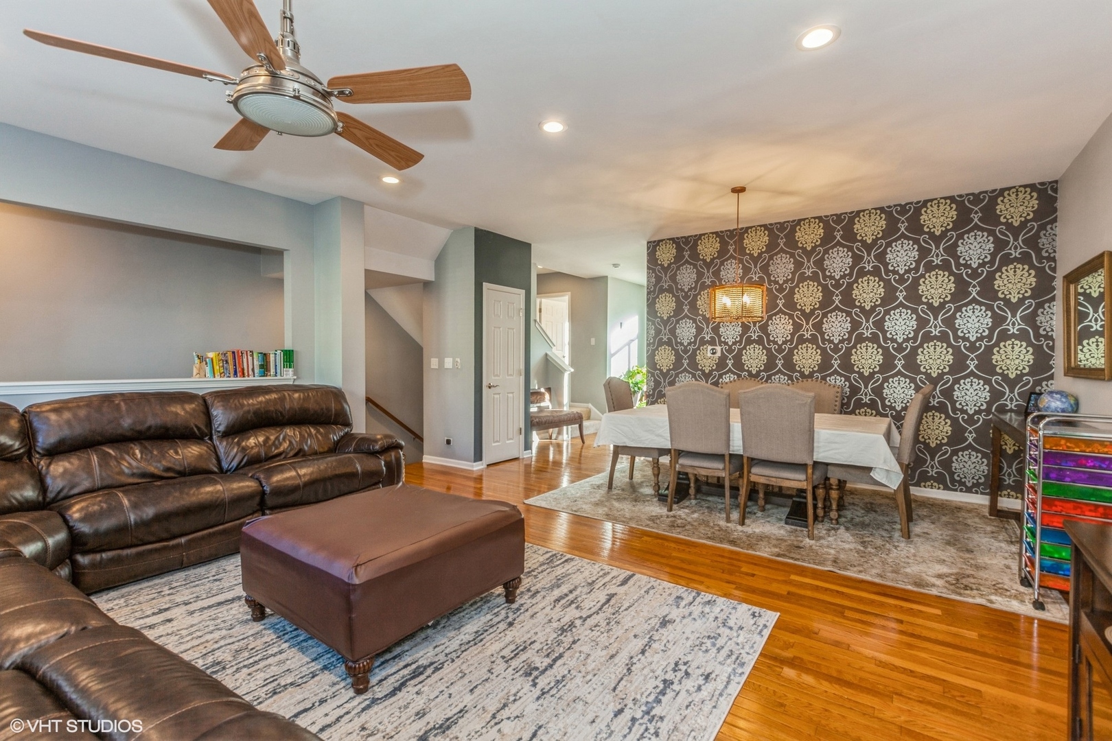 375 N Commerce Street