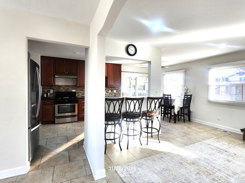 Tiny photo for 1035 W ELMWOOD Lane, Bartlett, IL 60103 (MLS # 12513025)