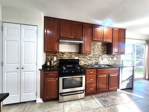 Tiny photo for 1035 W ELMWOOD Lane, Bartlett, IL 60103 (MLS # 12513025)