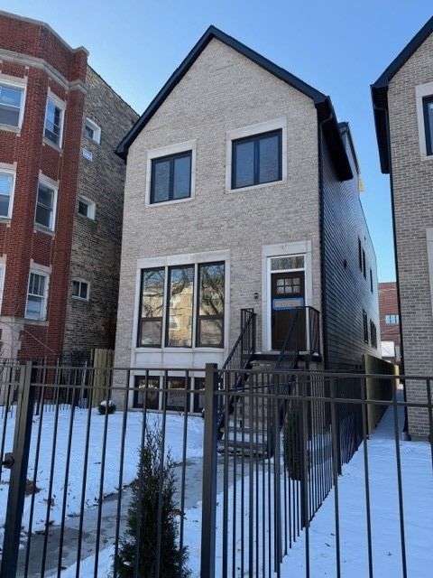 Tiny photo for 4442 N Greenview Avenue, Chicago, IL 60640 (MLS # 12466274)