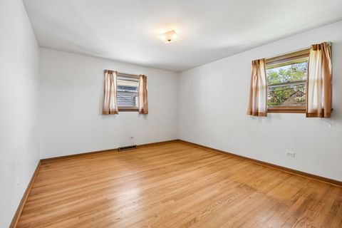 Tiny photo for 1527 Clarence Avenue, Berwyn, IL 60402 (MLS # 12619180)
