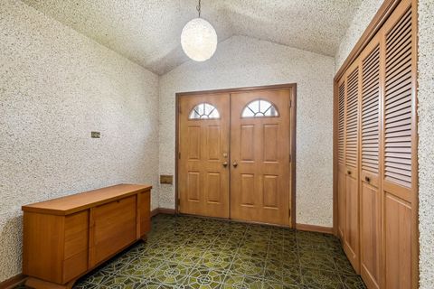 Tiny photo for 1527 Clarence Avenue, Berwyn, IL 60402 (MLS # 12619180)