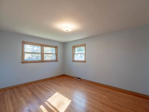 Tiny photo for 12443 S McVickers Avenue, Palos Heights, IL 60463 (MLS # 12506938)