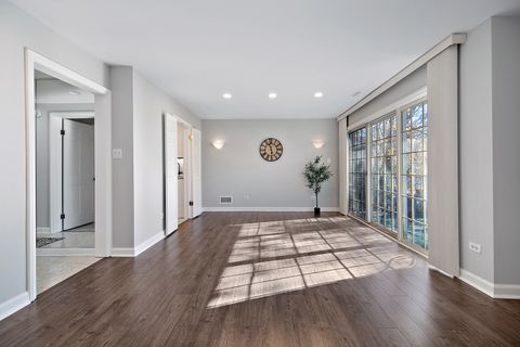 Tiny photo for 3427 Vollmer Road #202, Flossmoor, IL 60422 (MLS # 12514872)