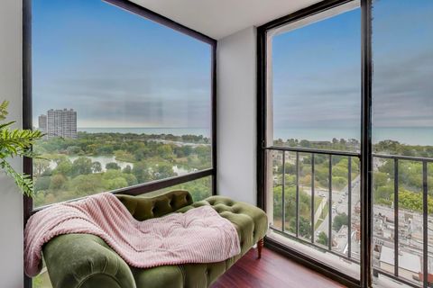 Tiny photo for 345 W Fullerton Parkway #2101, Chicago, IL 60614 (MLS # 12495181)